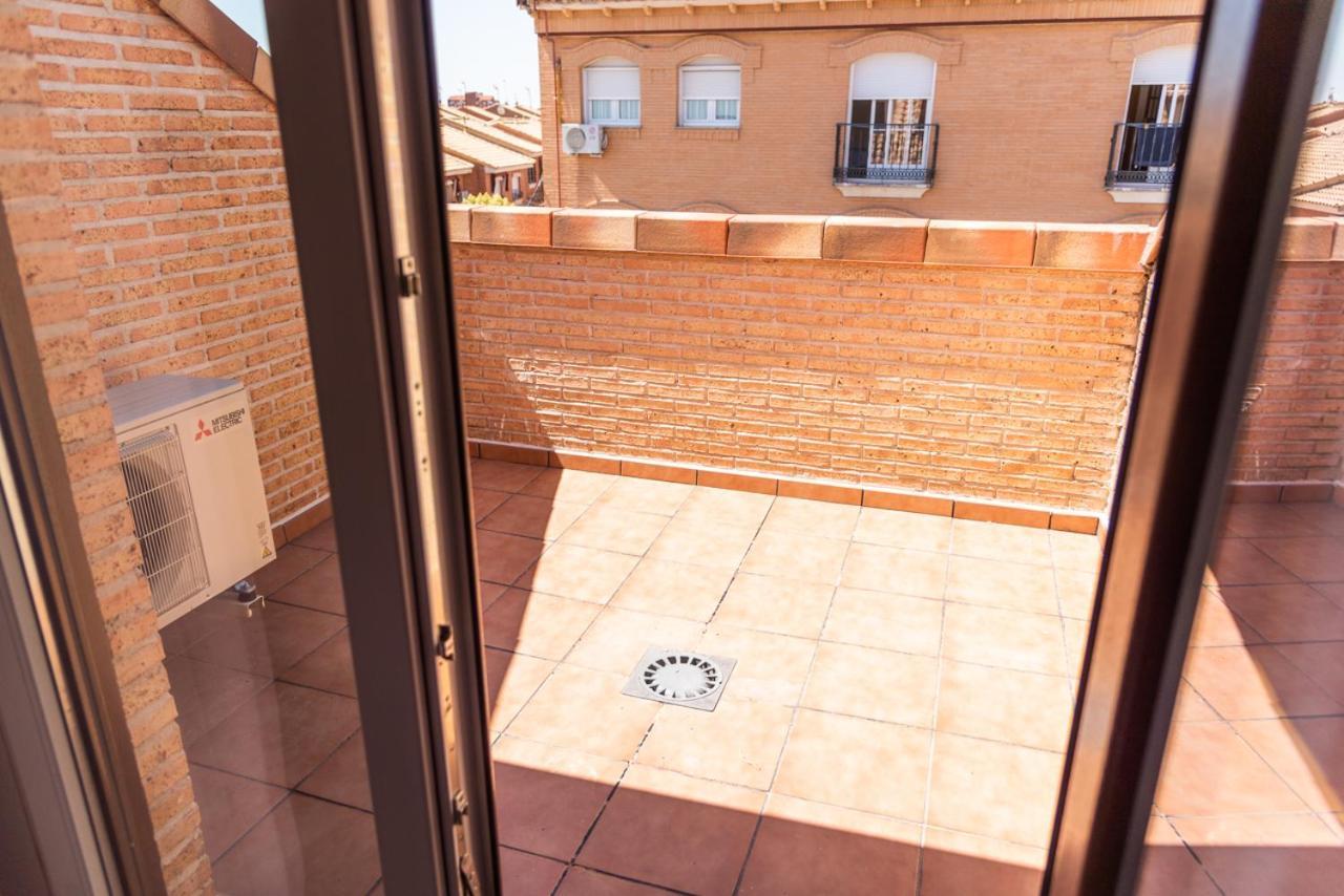 Apartamentos Hotel Carlos I Yuncos Exterior photo